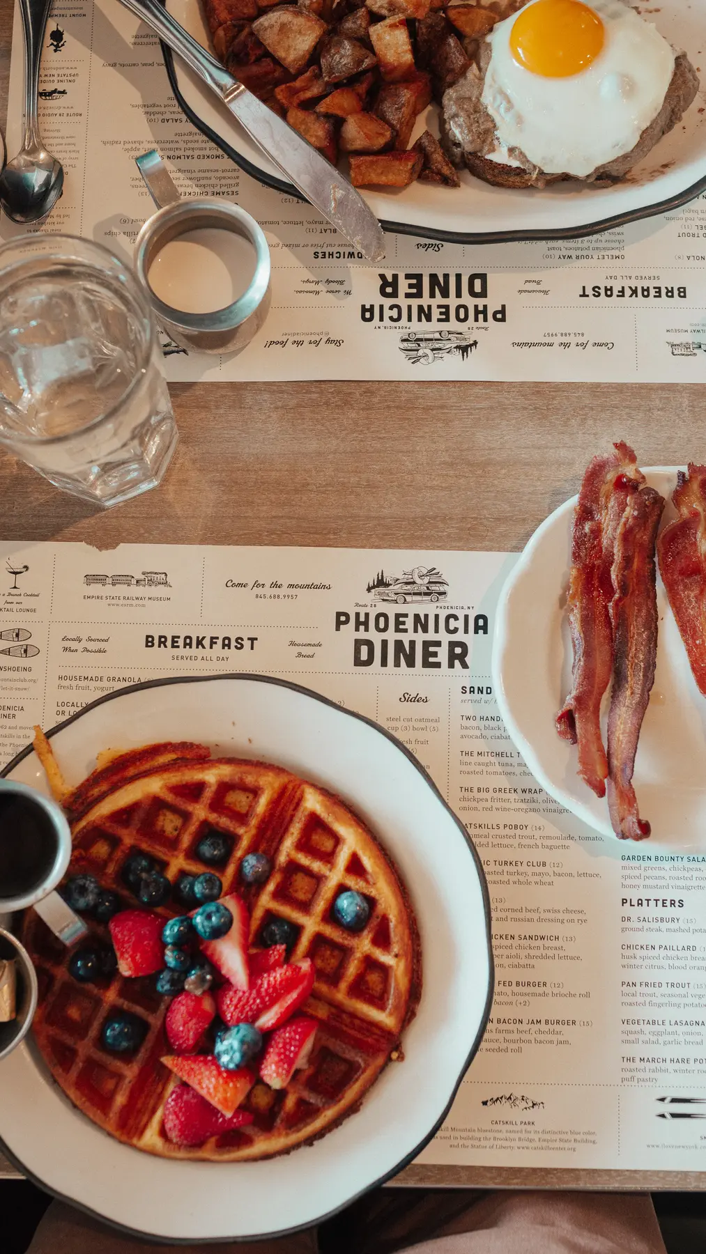 scriber’s, scriber’s lodge, catskills, travel, tourism, tourist, gay, honeymoon, vacation, hotel, hotels, hudson valley, new york, upstate new york, ski, hunter mountain, getaway, cabin, lodge, catskill mountain, pendleton, phoenicia diner