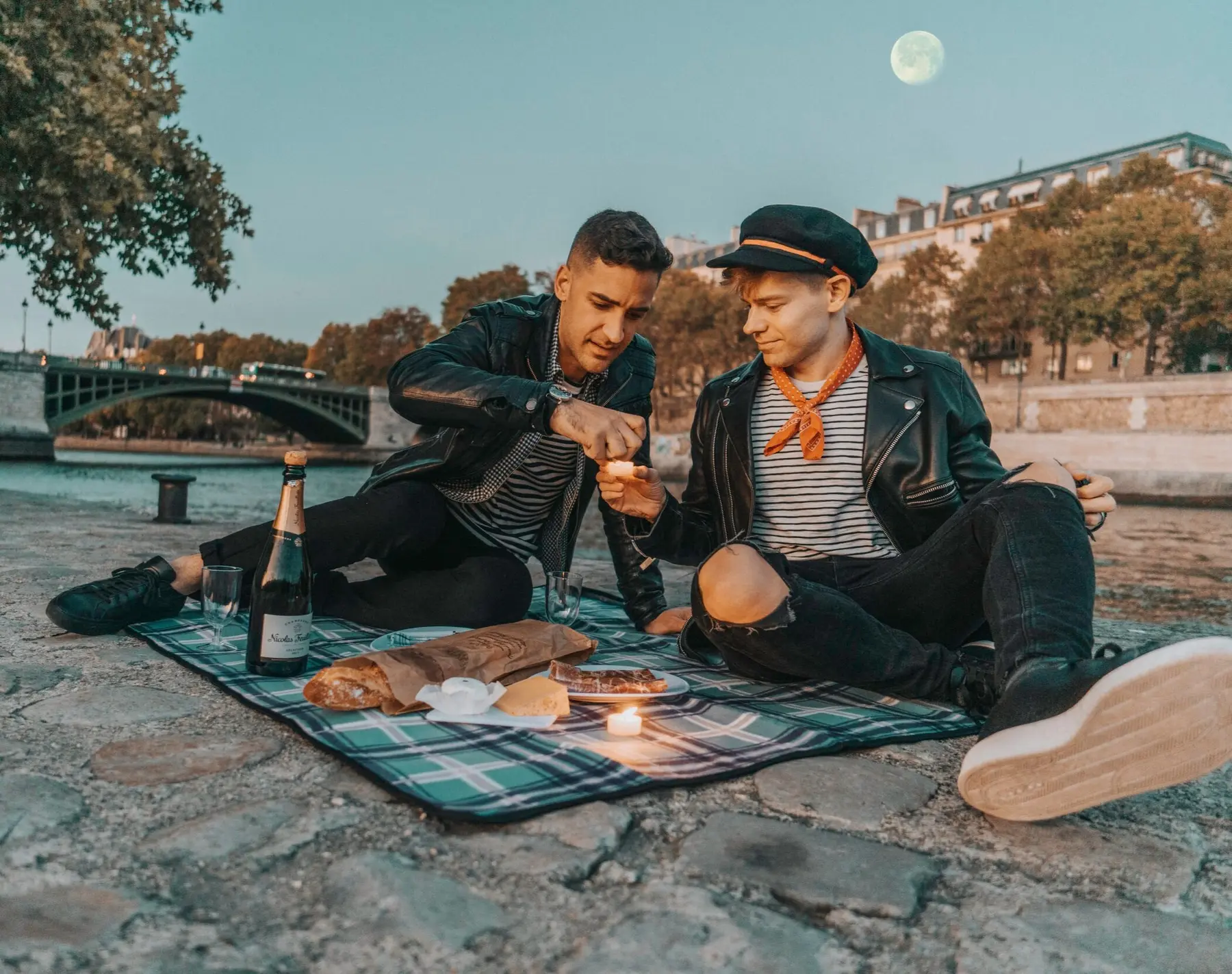 paris, tourism, tourist, romance, romantic, restaurants, museums, shops, gay, love, gay wedding, wedding, gay honeymoon, gay, lgbt, gay marriage, travel, gay travel, romantic paris, paris romance, montmartre, marais, saint germain, st. germain, lati…