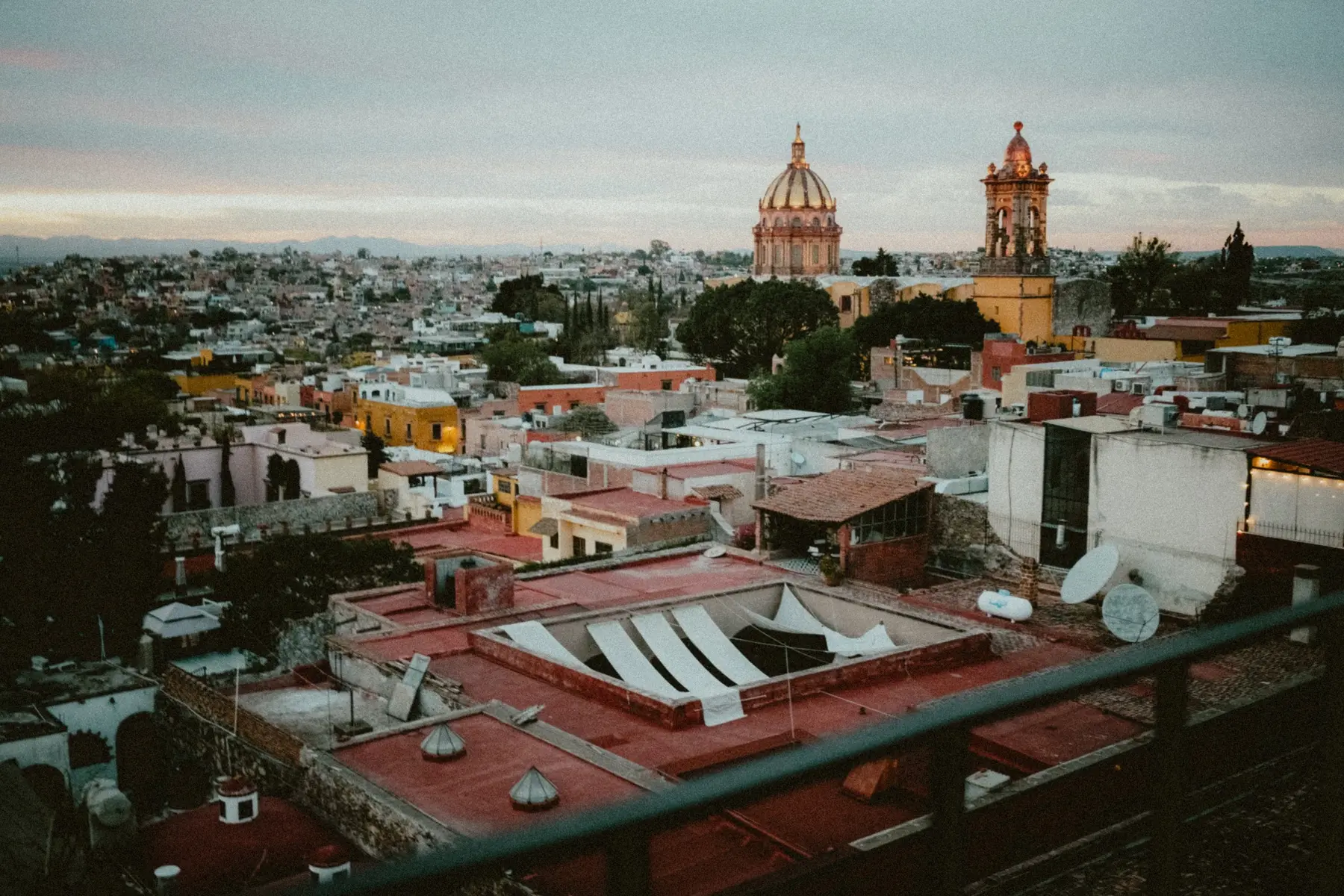 san miguel de allende mexico best small city gay travel luxury affordable rooftop restaurants things to do sunset parroquia rosewood